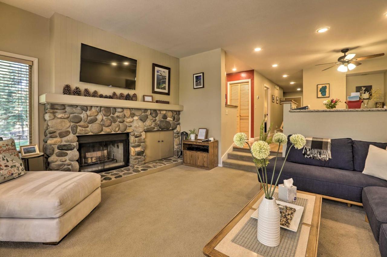 Corner-Unit Condo With Grill Walk To Lake Tahoe! Incline Village Exteriör bild