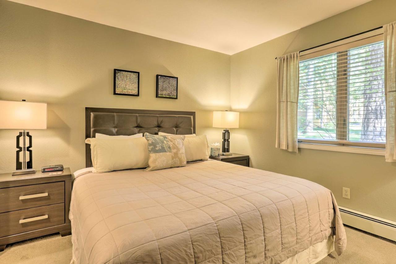 Corner-Unit Condo With Grill Walk To Lake Tahoe! Incline Village Exteriör bild